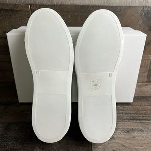 Woman’s Oliver Cabell low 1 size 6 US and size 36